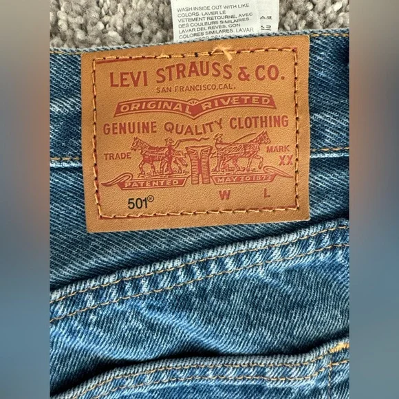 Levi’s 501 jeans. Size 30 women’s. Original fit. - Picture 4 of 4